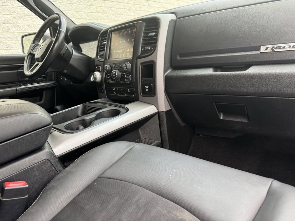 Used 2017 RAM 1500 Rebel w/ Luxury Group image 18