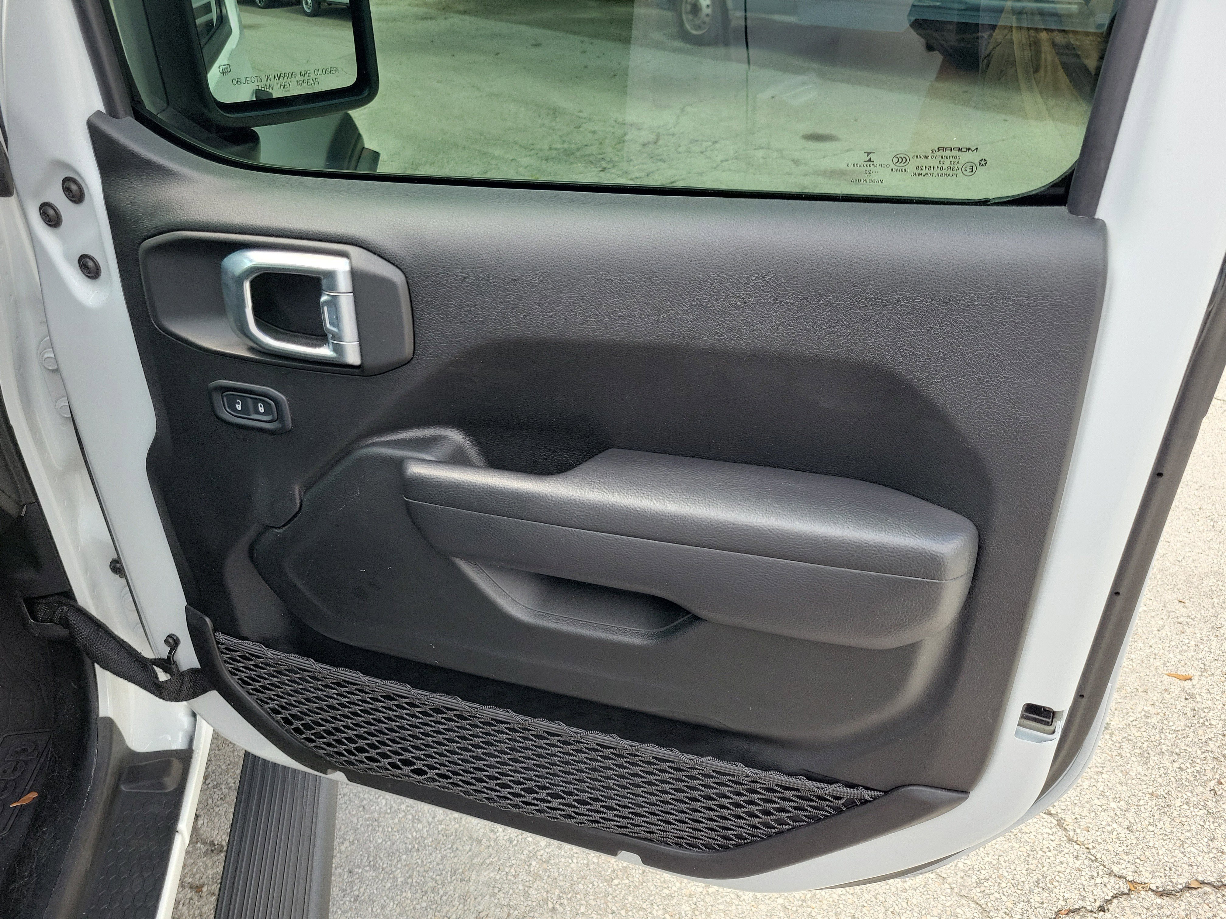 Used 2022 Jeep Wrangler Unlimited Sport image 30