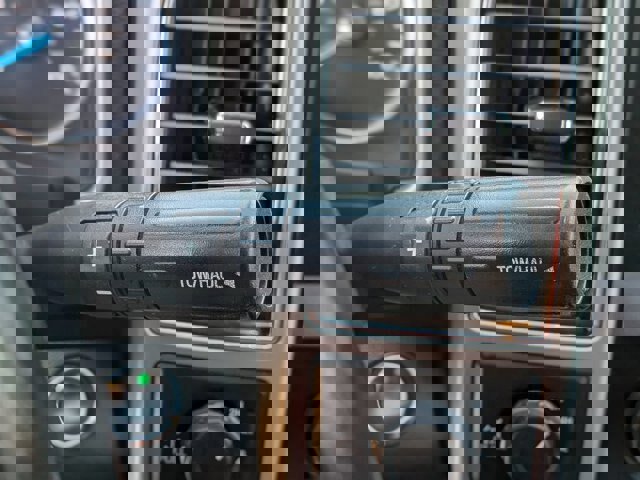 Certified 2019 Ford F350 Lariat w/ Lariat Ultimate Package image 26