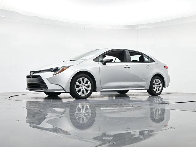 Used 2024 Toyota Corolla LE FWD image 37