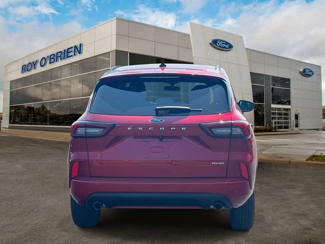 Certified 2024 Ford Escape ST-Line w/ Tech Pack #1 AWD/4WD image 4