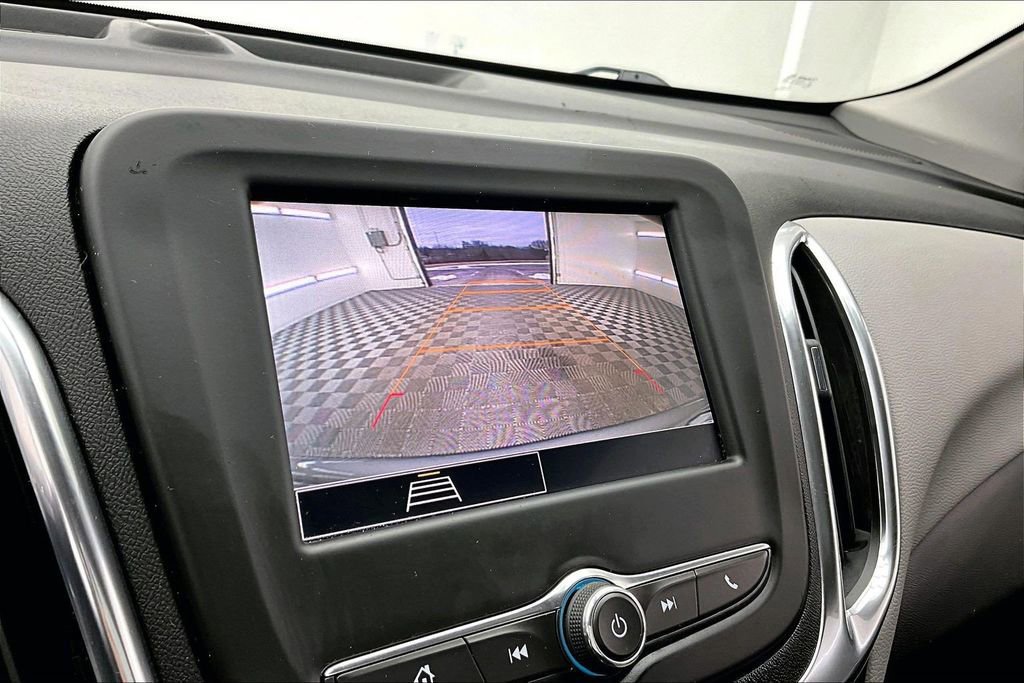 Used 2024 Chevrolet Equinox LS w/ LS Convenience Package image 21