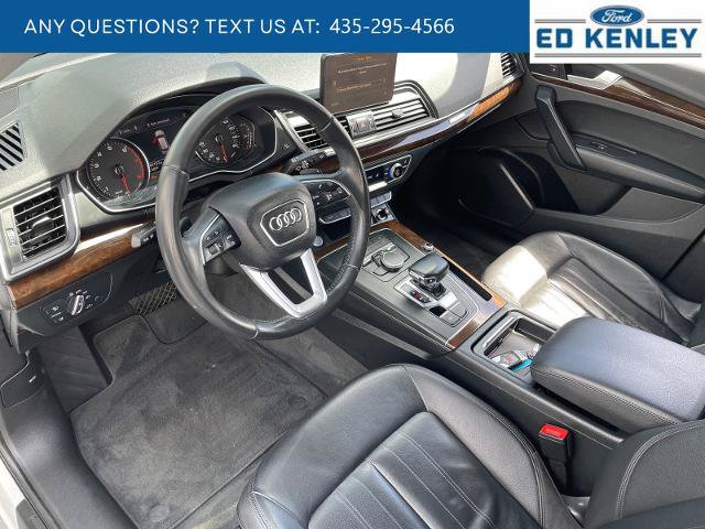 Used 2019 Audi Q5 2.0T Premium w/ Convenience Package AWD/4WD image 4