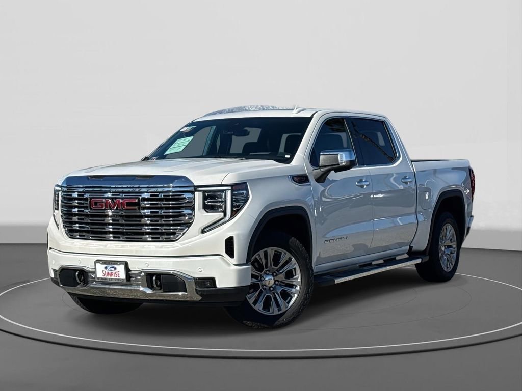 Used 2024 GMC Sierra 1500 Denali w/ Technology Package image 1