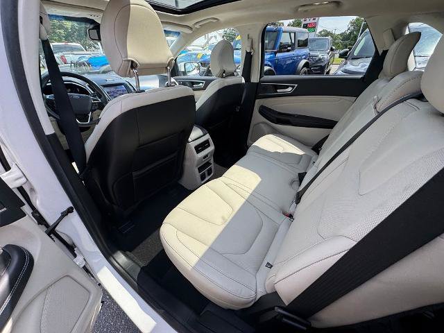Certified 2019 Ford Edge Titanium w/ Equipment Group 301A AWD/4WD image 11