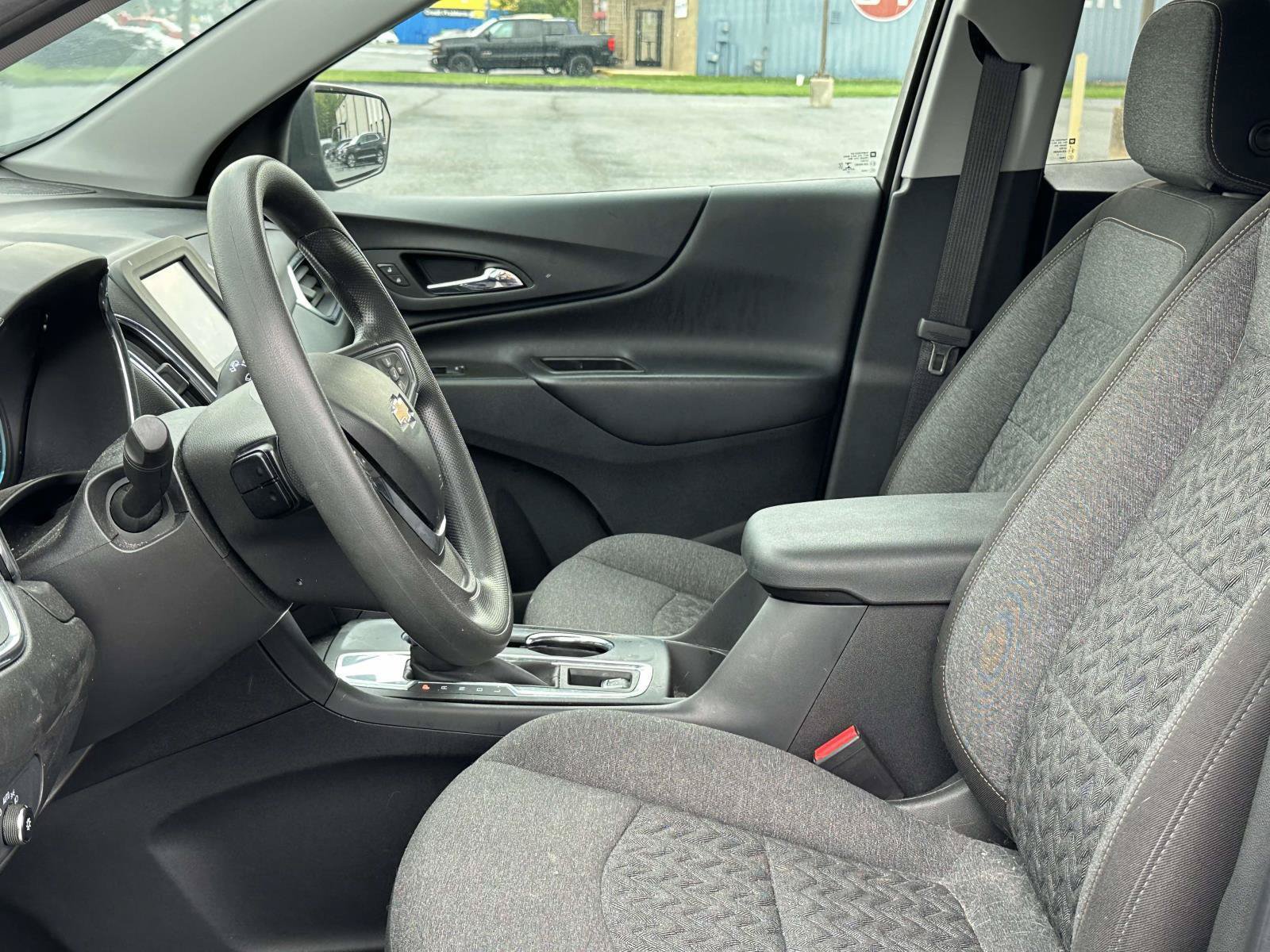 Used 2022 Chevrolet Equinox LT FWD image 10
