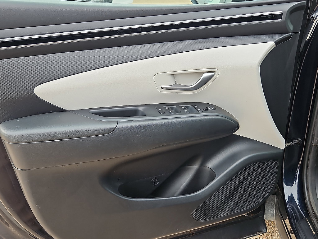 Used 2022 Hyundai Tucson Blue AWD/4WD image 18