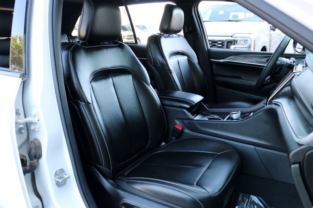 Used 2024 Jeep Grand Cherokee Limited 4xe AWD/4WD image 34