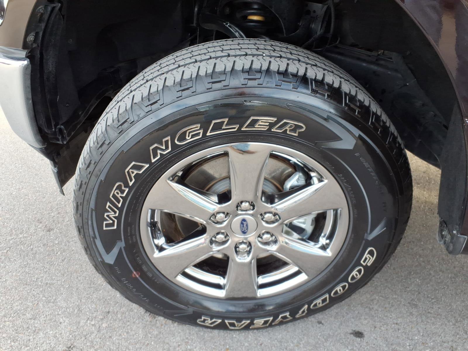 Certified 2020 Ford F150 XLT w/ Equipment Group 302A Luxury image 9