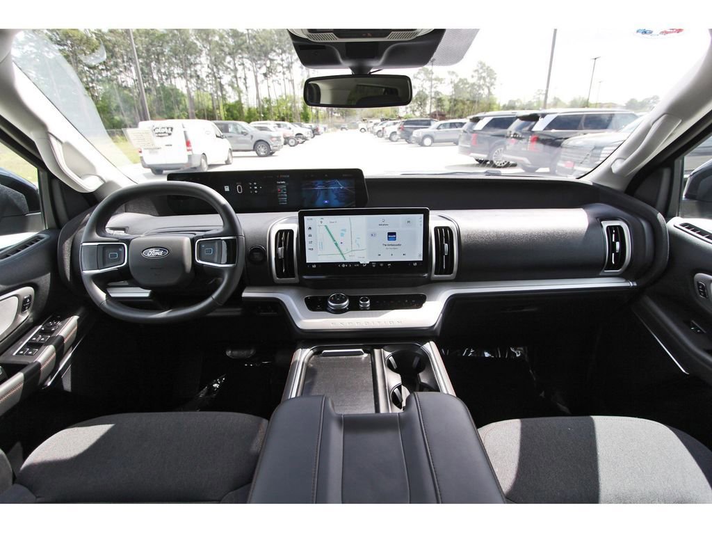 Certified 2025 Ford Expedition Max Active image 13