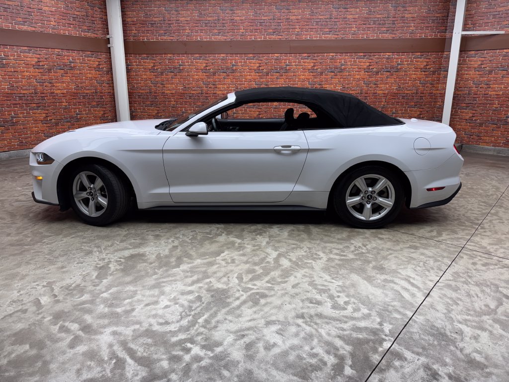 Certified 2019 Ford Mustang Convertible RWD image 2