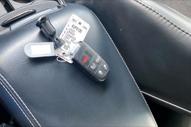 Used 2023 Dodge Charger SRT Hellcat w/ Harman/Kardon Audio Group RWD image 12