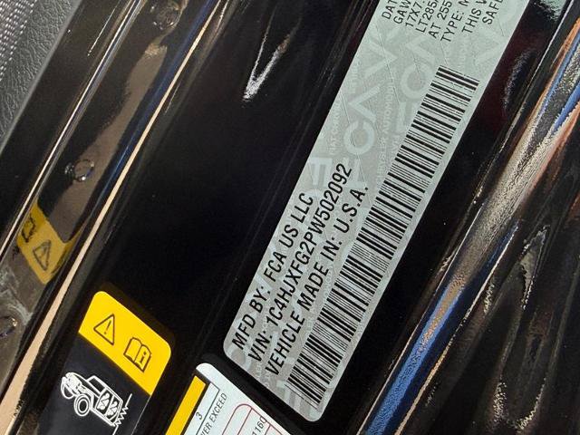 Used 2023 Jeep Wrangler Unlimited Rubicon w/ Steel Bumper Group AWD/4WD image 22