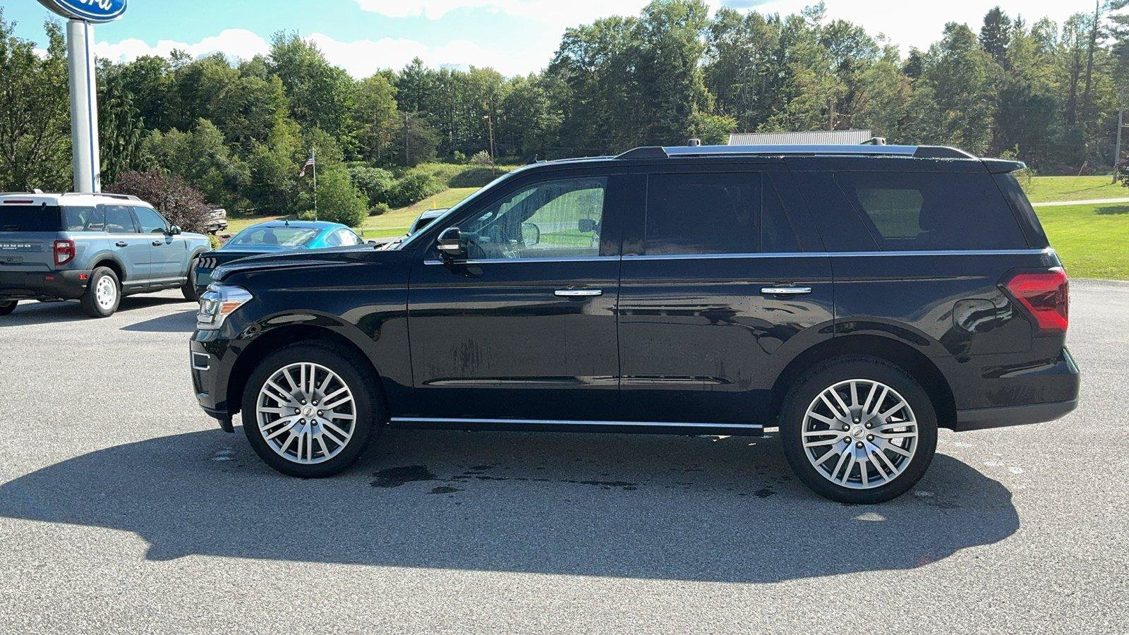 Certified 2023 Ford Expedition Limited AWD/4WD image 9