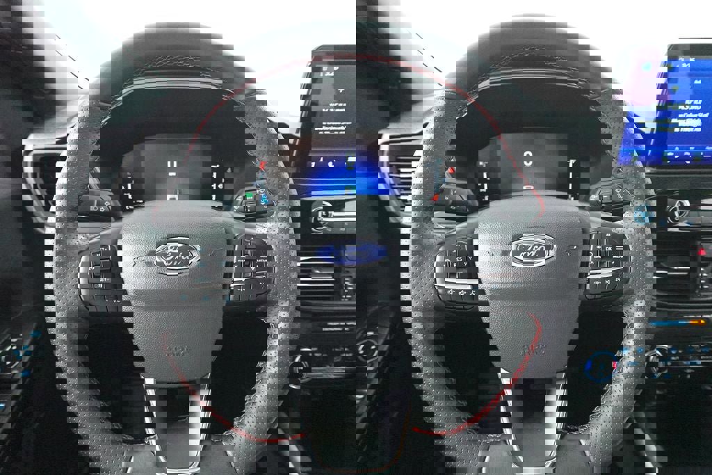 Certified 2025 Ford Escape ST-Line image 14