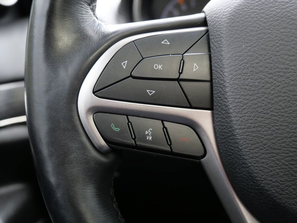 Used 2021 Jeep Grand Cherokee High Altitude AWD/4WD image 24