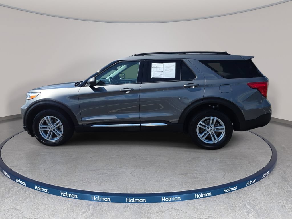 Certified 2023 Ford Explorer XLT w/ Equipment Group 202A AWD/4WD image 8