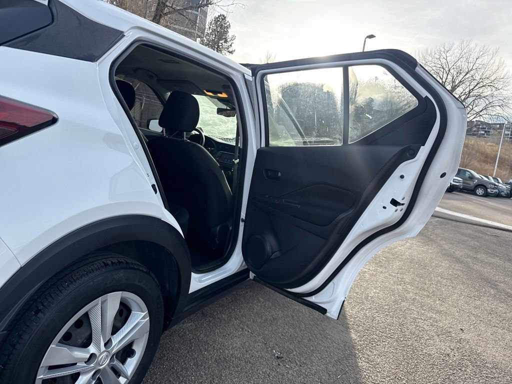 Used 2022 Nissan Kicks S w/ Interior Electronics Package image 19