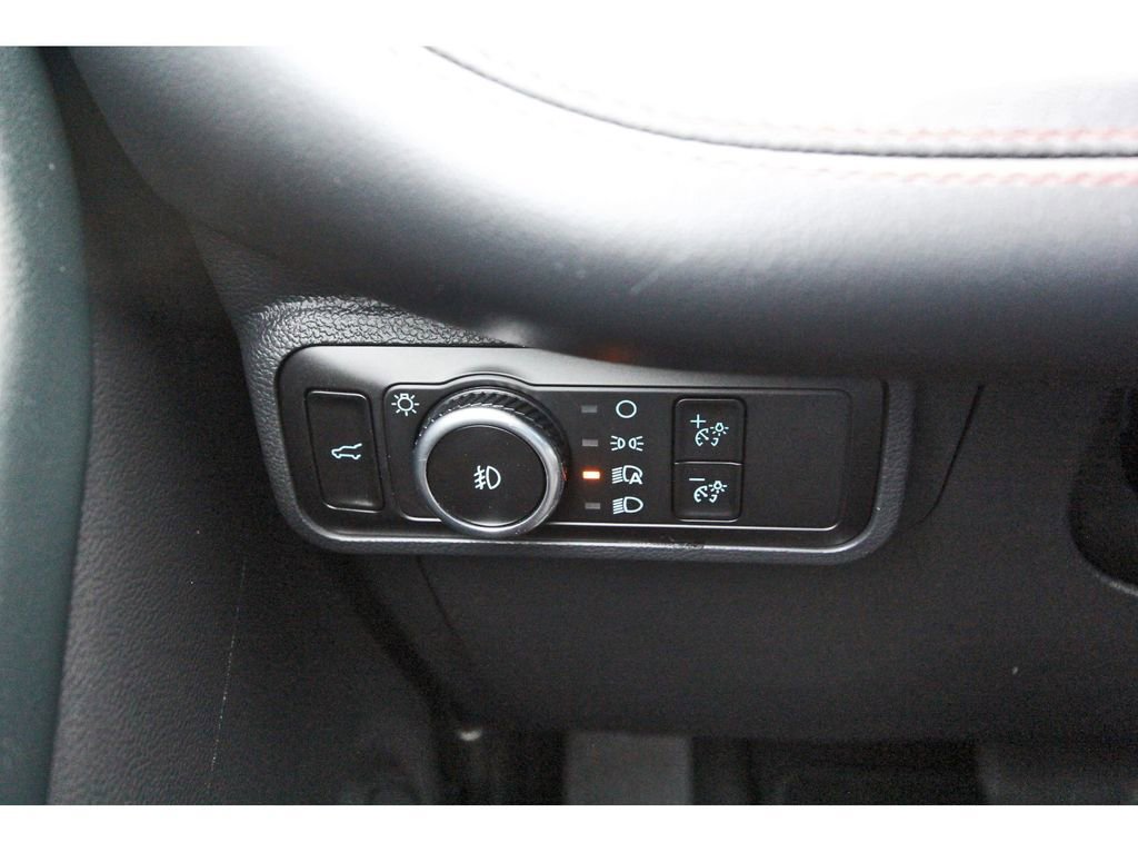 Certified 2025 Ford Explorer ST-Line RWD image 21