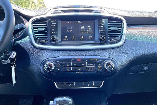 Used 2017 Kia Sorento AWD w/ LX Convenience Package image 31