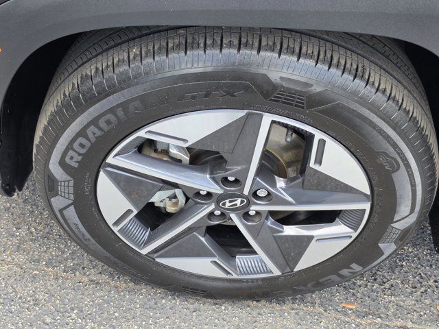 Used 2025 Hyundai Tucson SEL FWD image 10