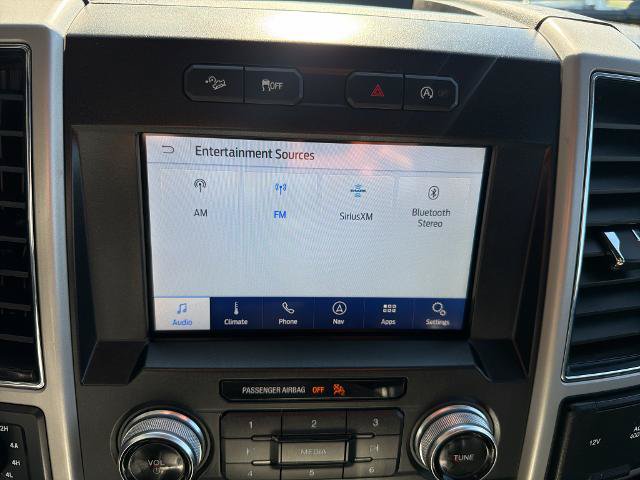 Certified 2019 Ford F150 Lariat w/ Equipment Group 502A Luxury AWD/4WD image 30