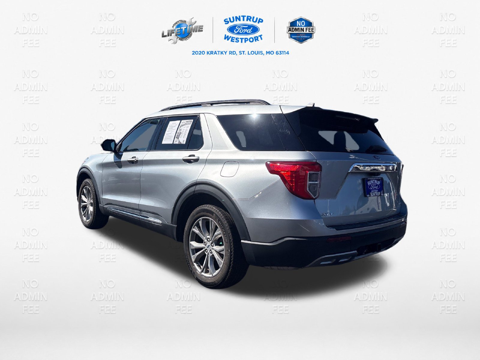 Certified 2023 Ford Explorer XLT w/ Equipment Group 202A AWD/4WD image 3