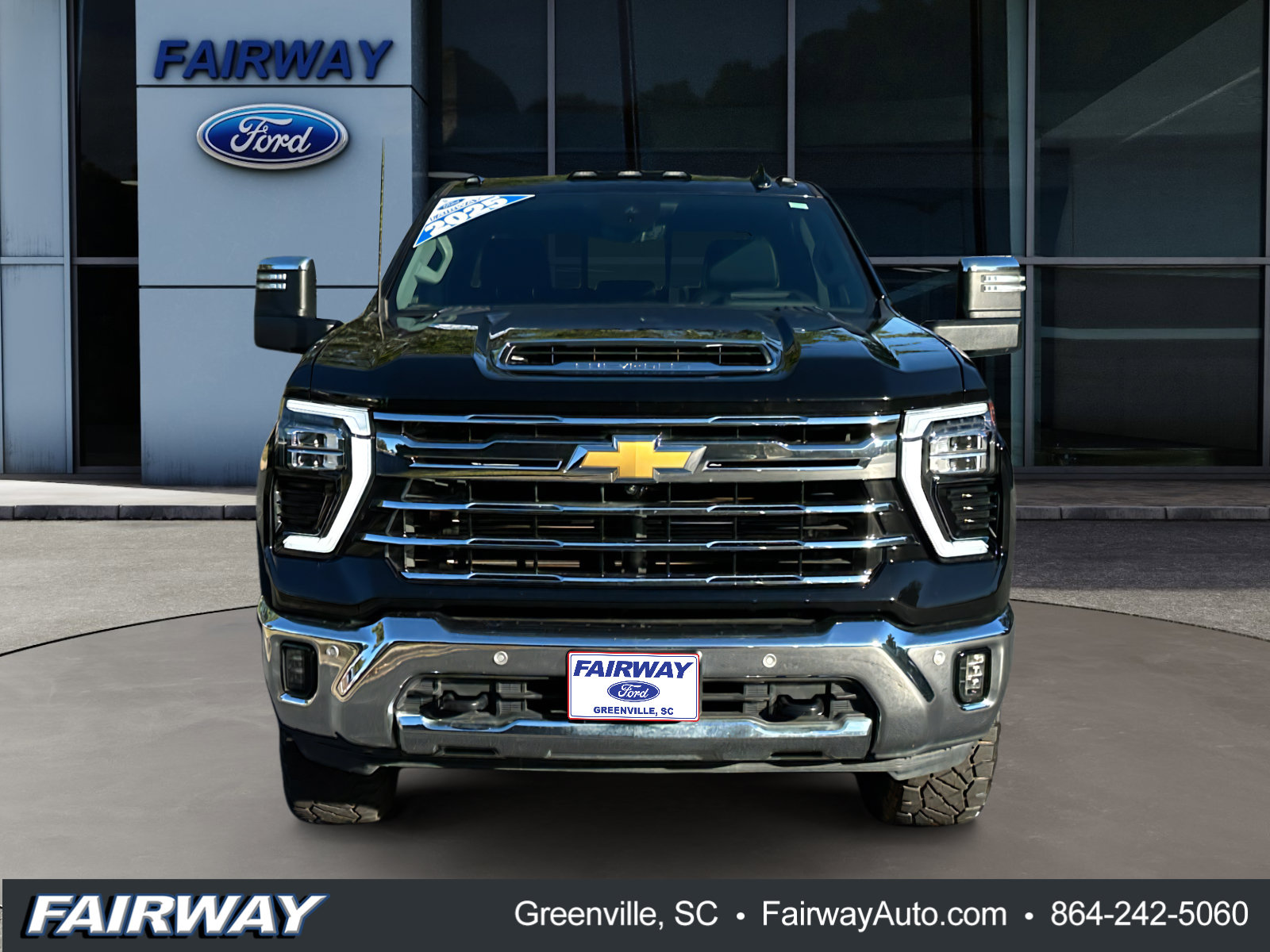 Used 2025 Chevrolet Silverado 2500 LTZ w/ LTZ Plus Package AWD/4WD image 2
