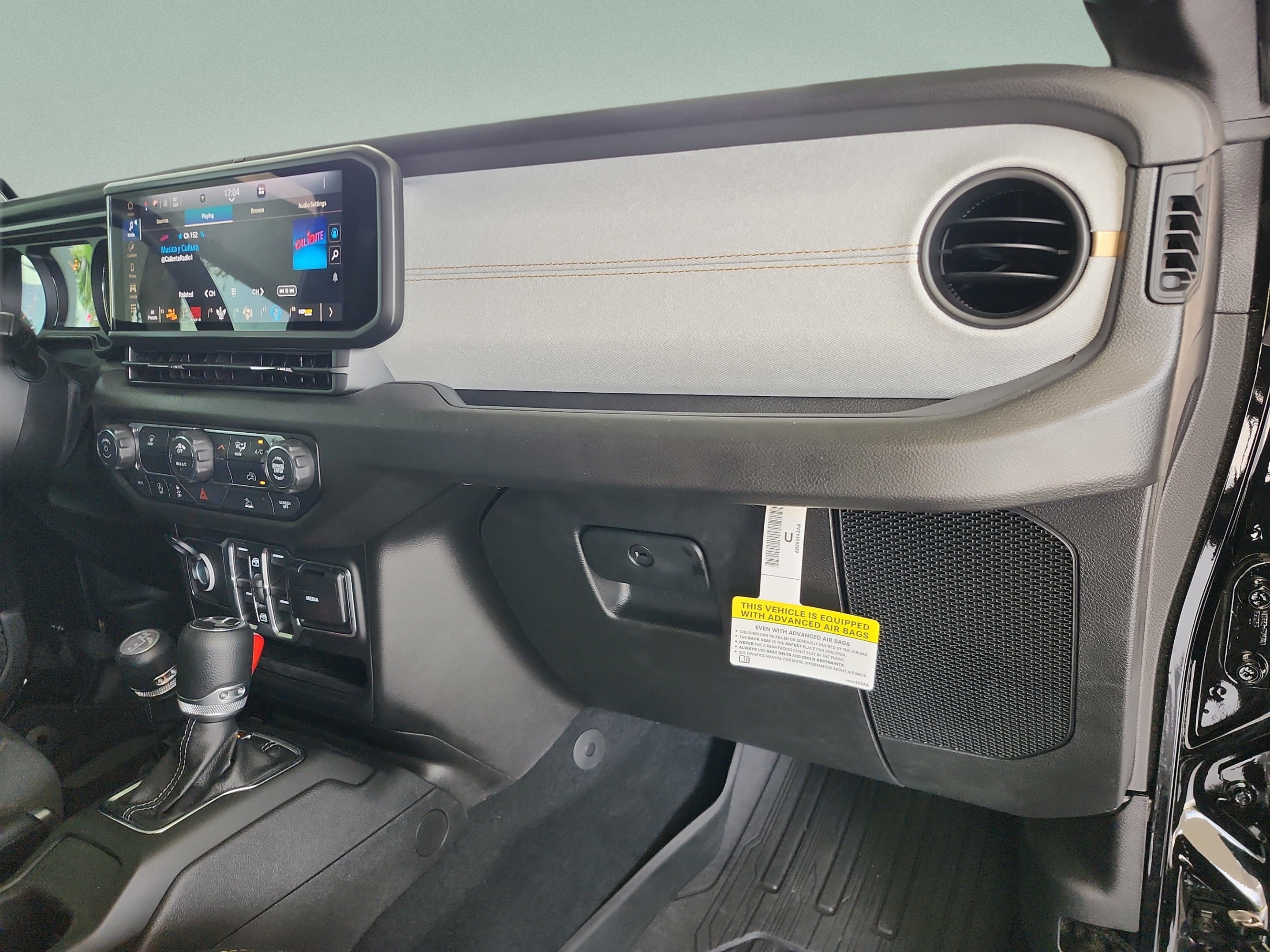Used 2026 Jeep Wrangler Unlimited Sport AWD/4WD image 21