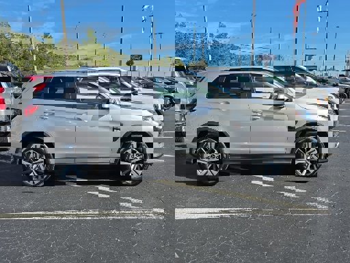 Used 2025 Mitsubishi Outlander Sport ES image 6