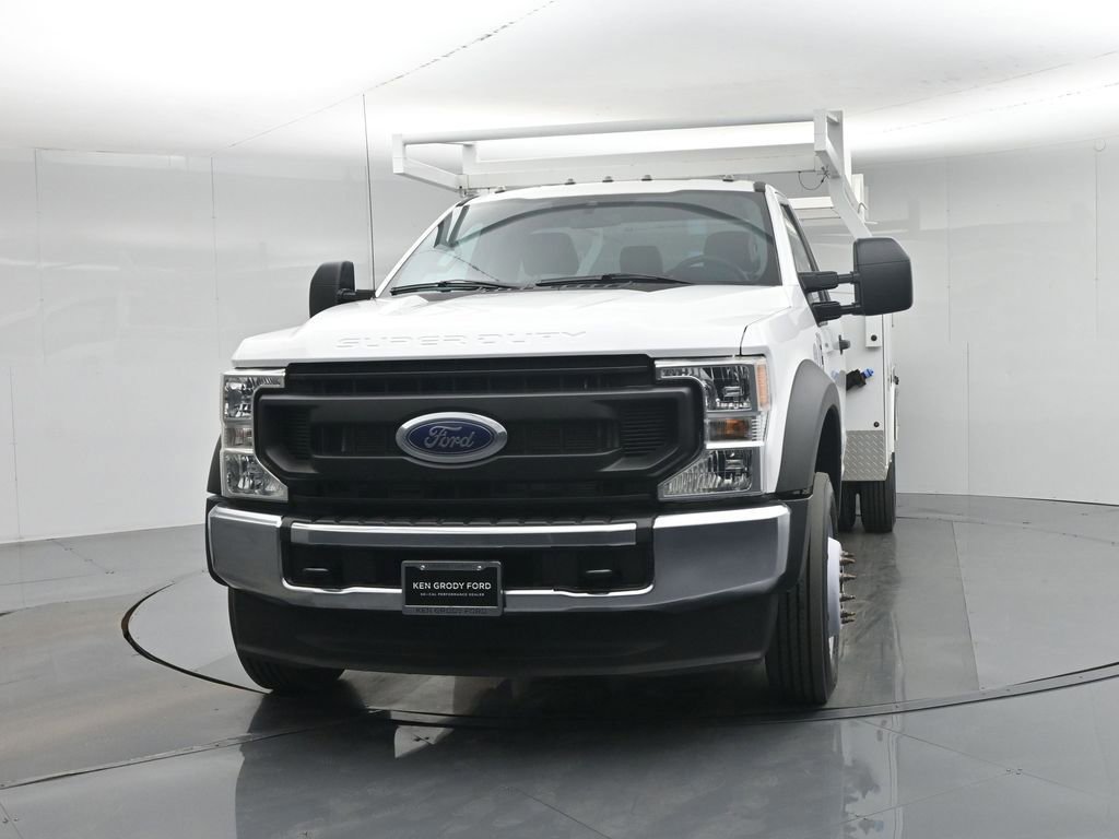 Certified 2021 Ford F450 XL w/ Power Equipment Group image 30