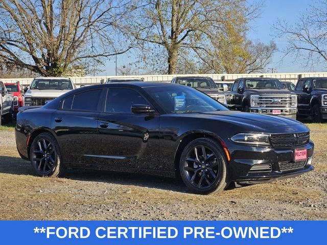 Used 2022 Dodge Charger SXT w/ Blacktop Package