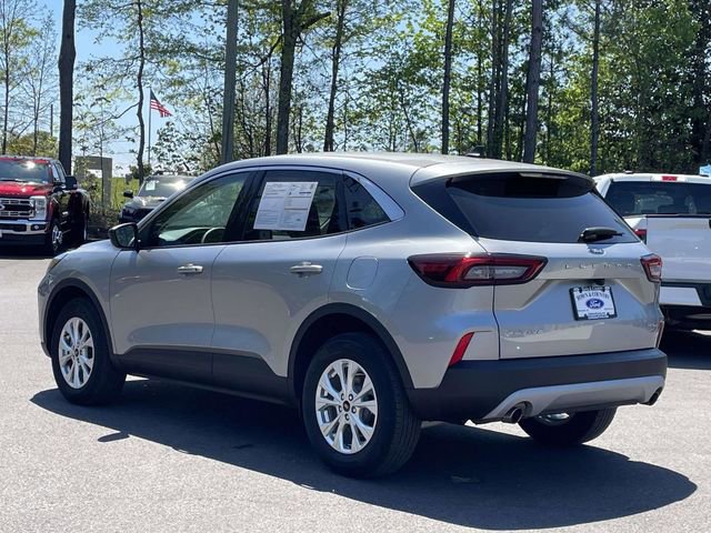 Certified 2024 Ford Escape Active image 3
