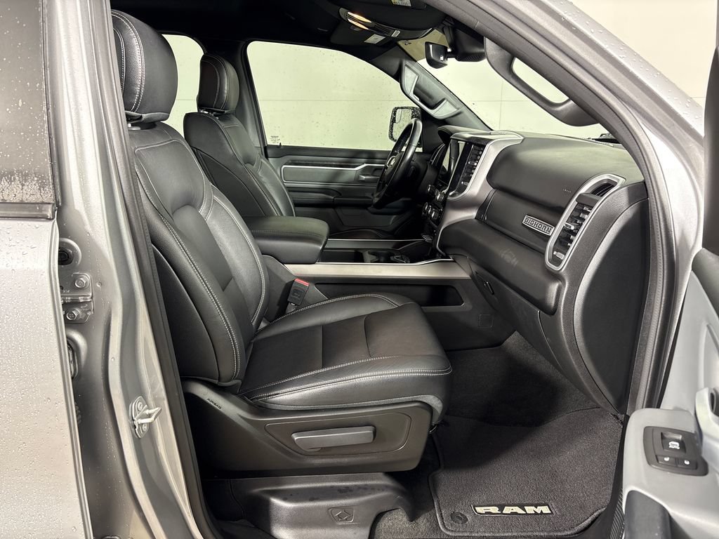 Used 2021 RAM 1500 Big Horn RWD image 6