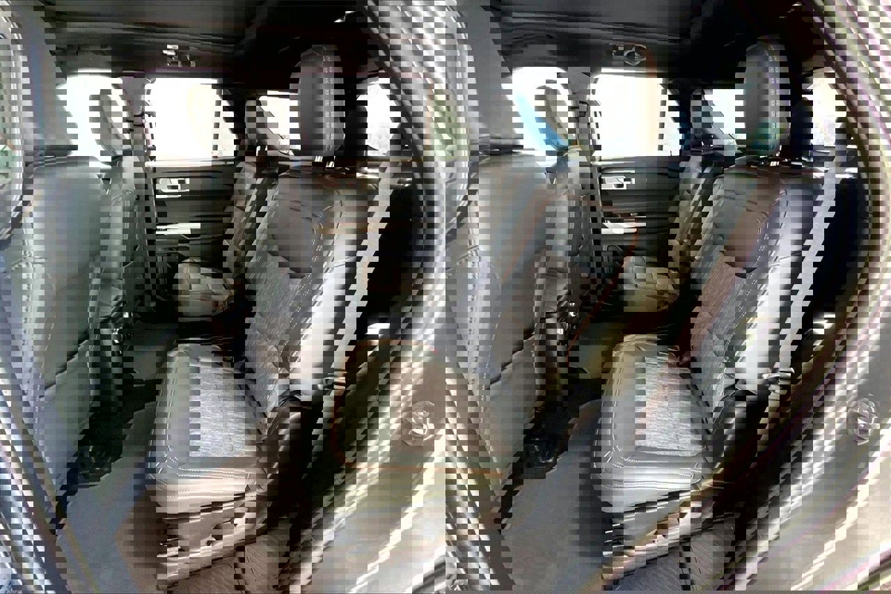 Certified 2024 Ford Explorer Timberline w/ Timberline Technology Package image 19