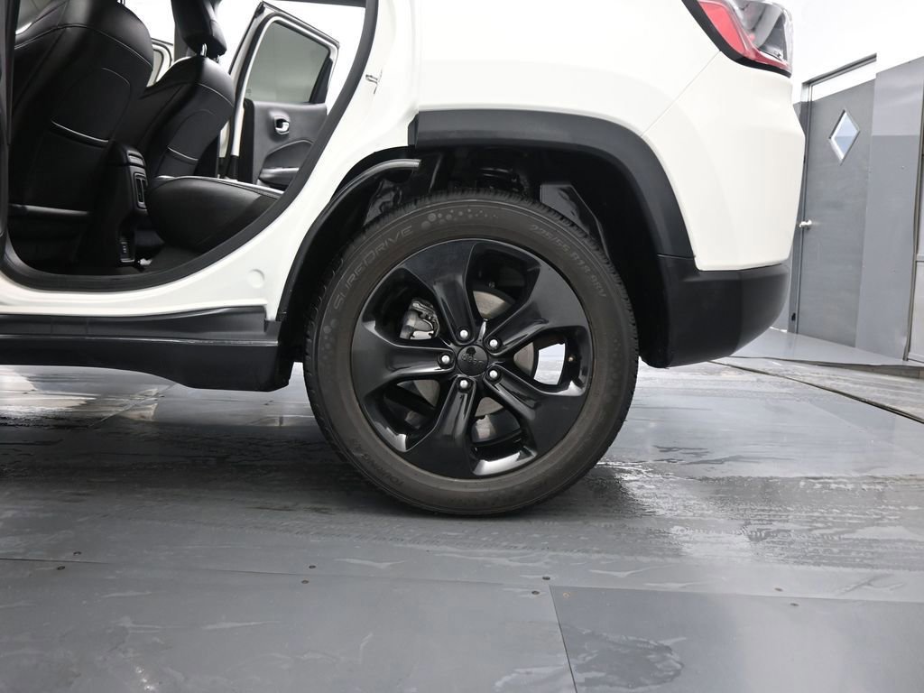 Used 2020 Jeep Compass Latitude image 45