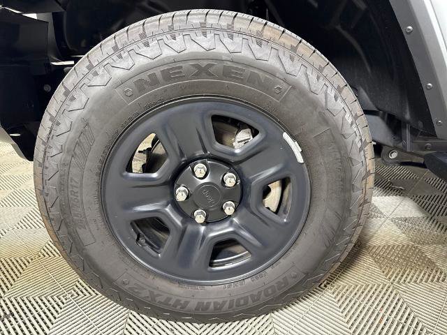 Used 2025 Jeep Wrangler Sport image 14