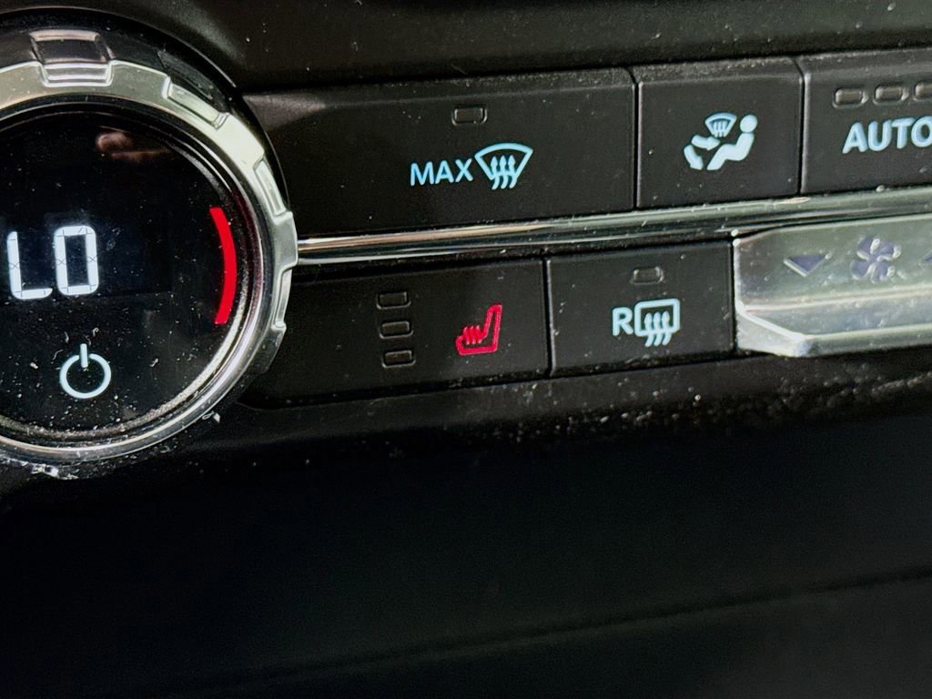 Certified 2021 Ford F150 XLT w/ Equipment Group 302A High image 22