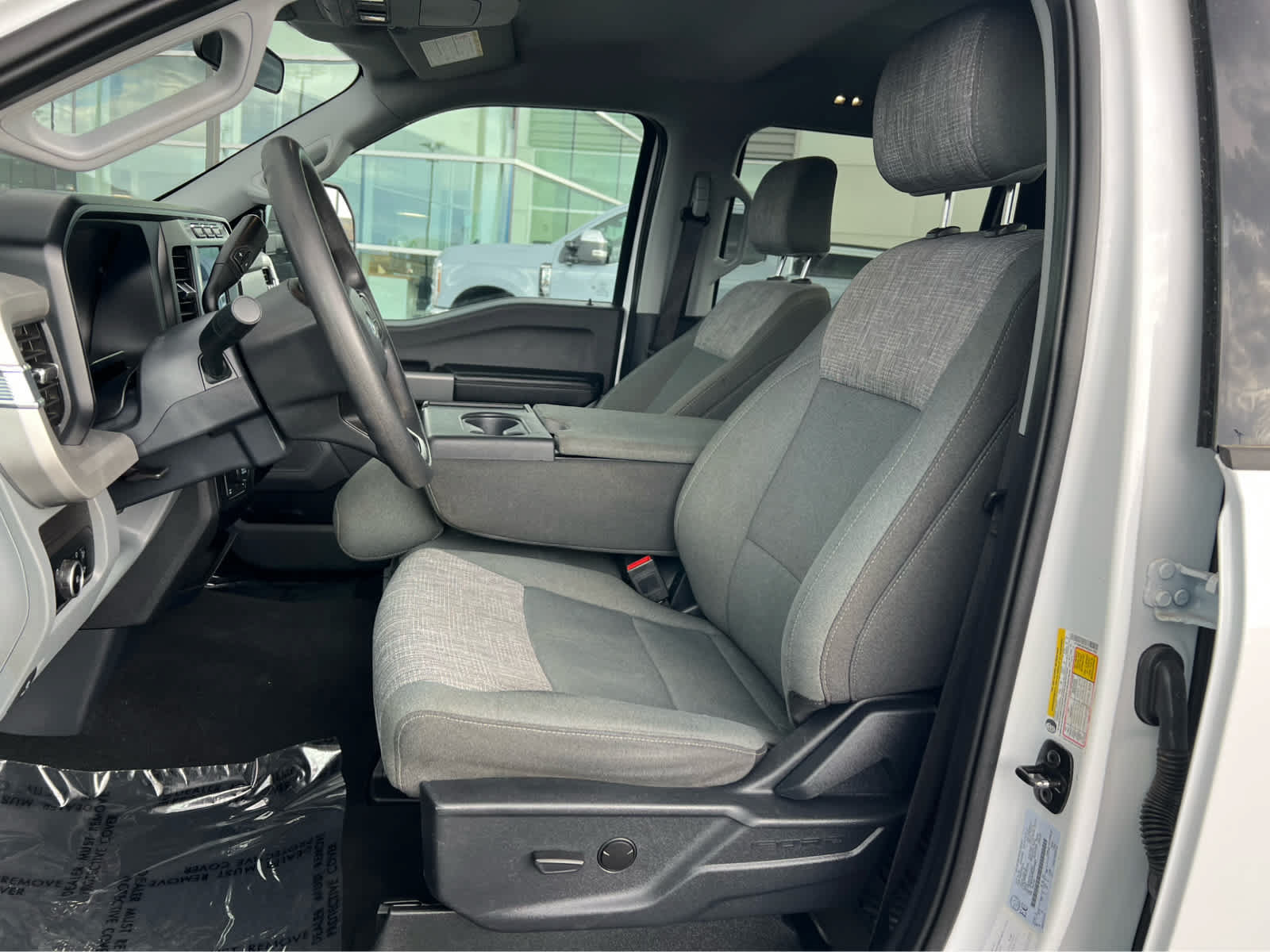 Certified 2024 Ford F350 XLT AWD/4WD image 27