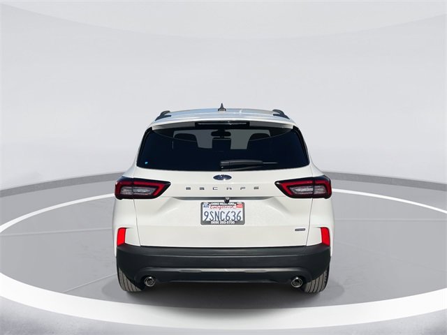 Certified 2025 Ford Escape ST-Line w/ Equipment Group 301A image 6
