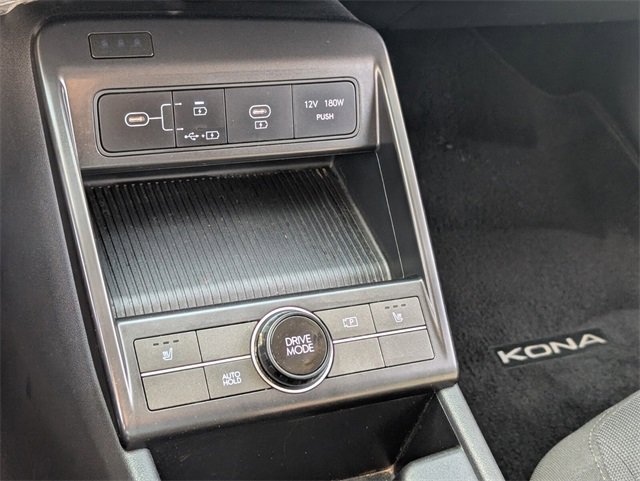 Used 2024 Hyundai Kona SEL image 21