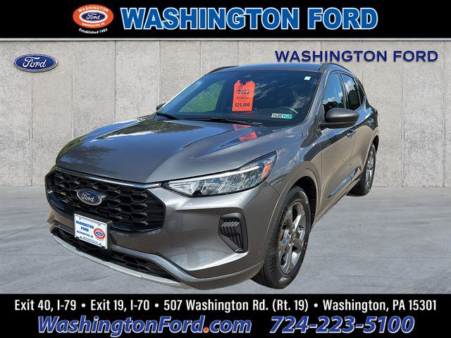 Certified 2023 Ford Escape ST-Line w/ Tech Pack #1 AWD/4WD image 8