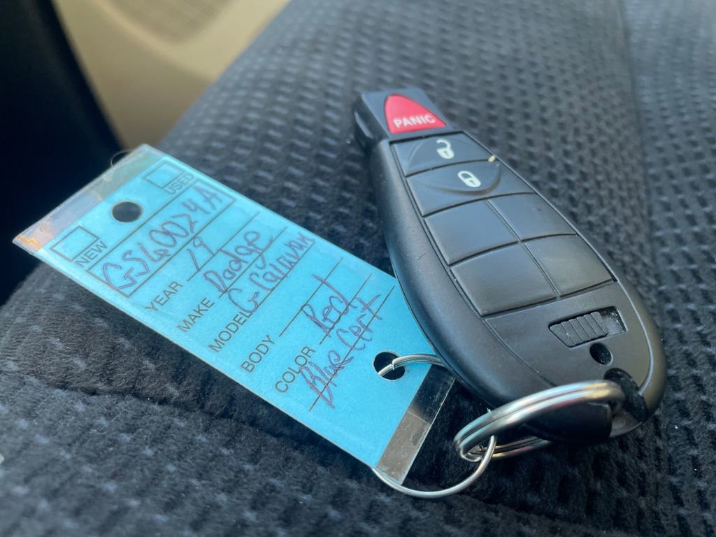 Used 2019 Dodge Grand Caravan SE image 9