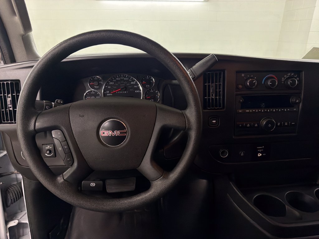 Used 2025 GMC Savana 2500 w/ Driver Convenience Package RWD image 9