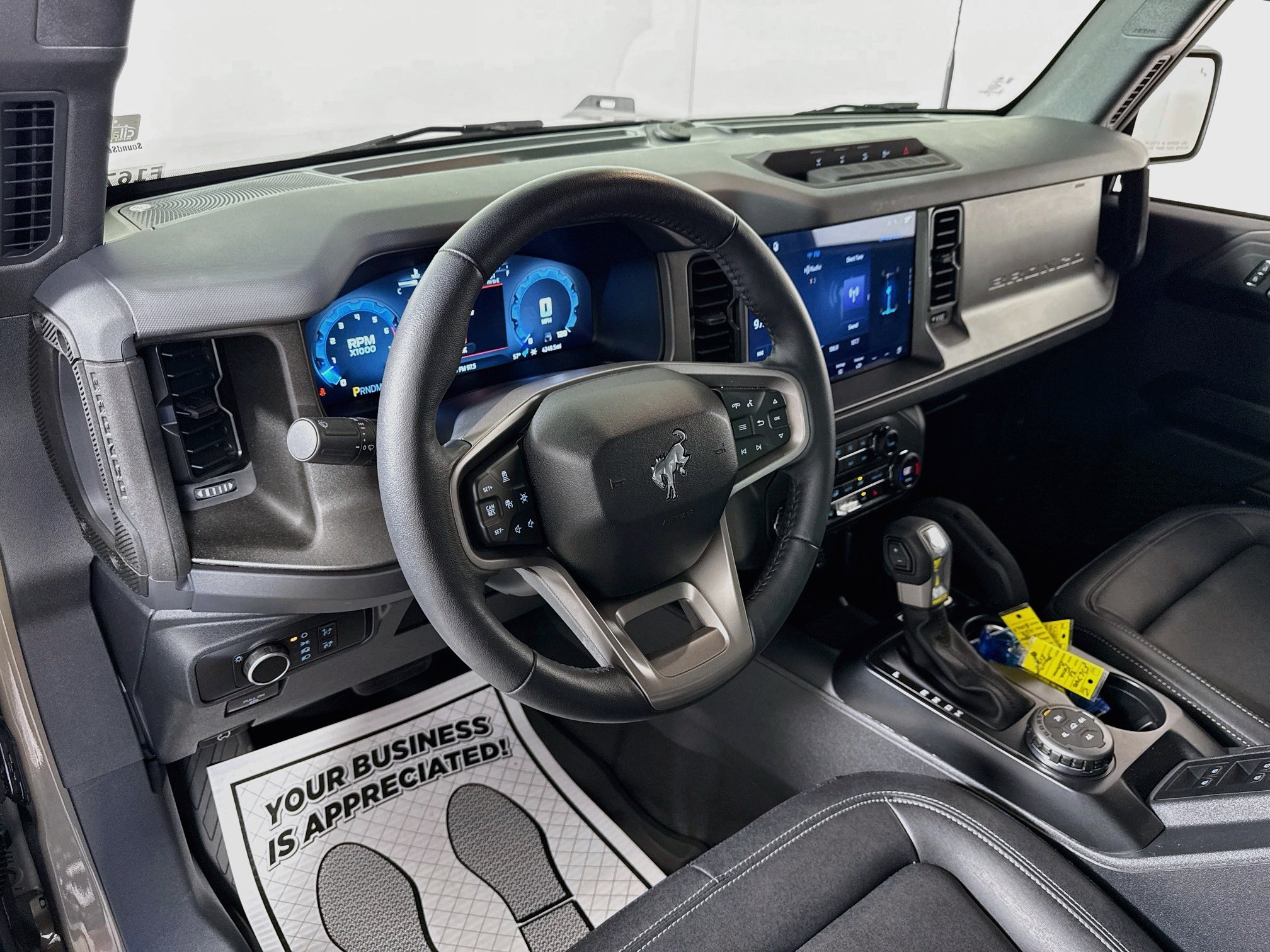 Certified 2026 Ford Bronco Badlands AWD/4WD image 9