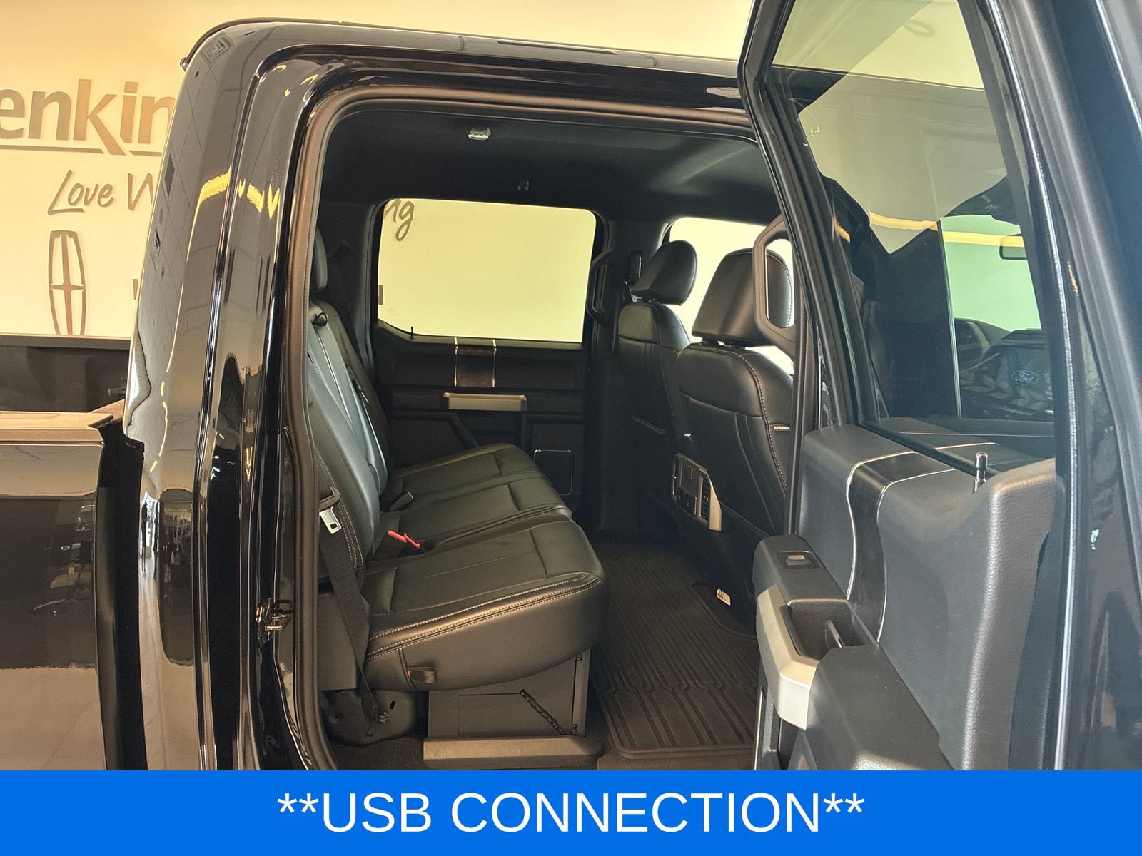 Certified 2022 Ford F250 Lariat w/ Lariat Ultimate Package AWD/4WD image 10