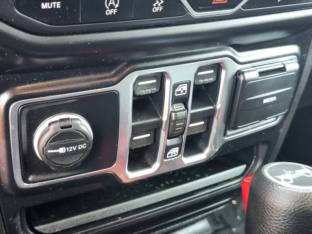 Used 2020 Jeep Wrangler Unlimited Sport AWD/4WD image 24