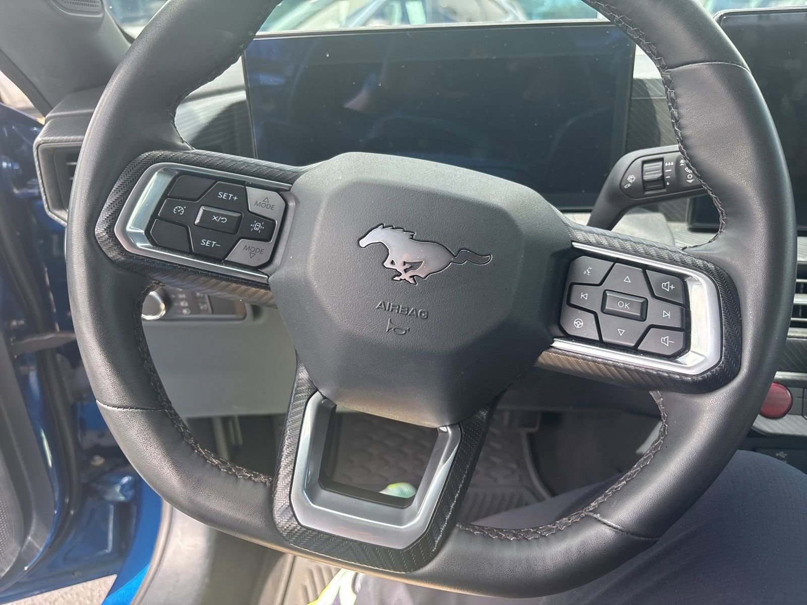 Certified 2024 Ford Mustang Coupe RWD image 5