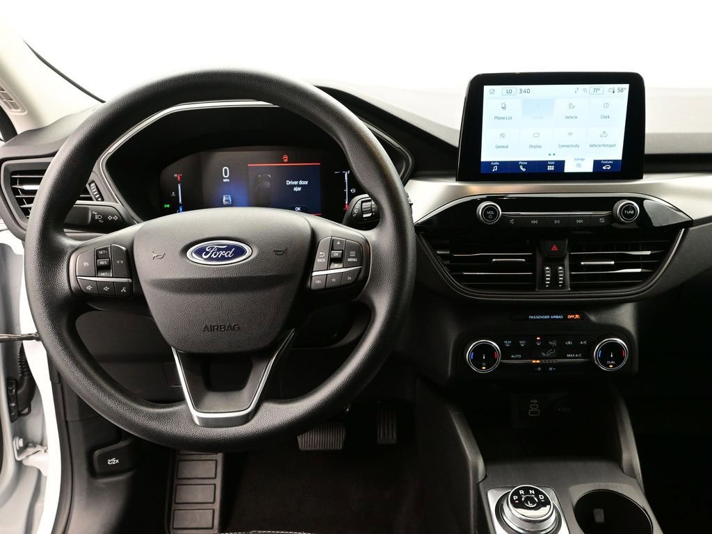 Certified 2025 Ford Escape Active FWD image 16