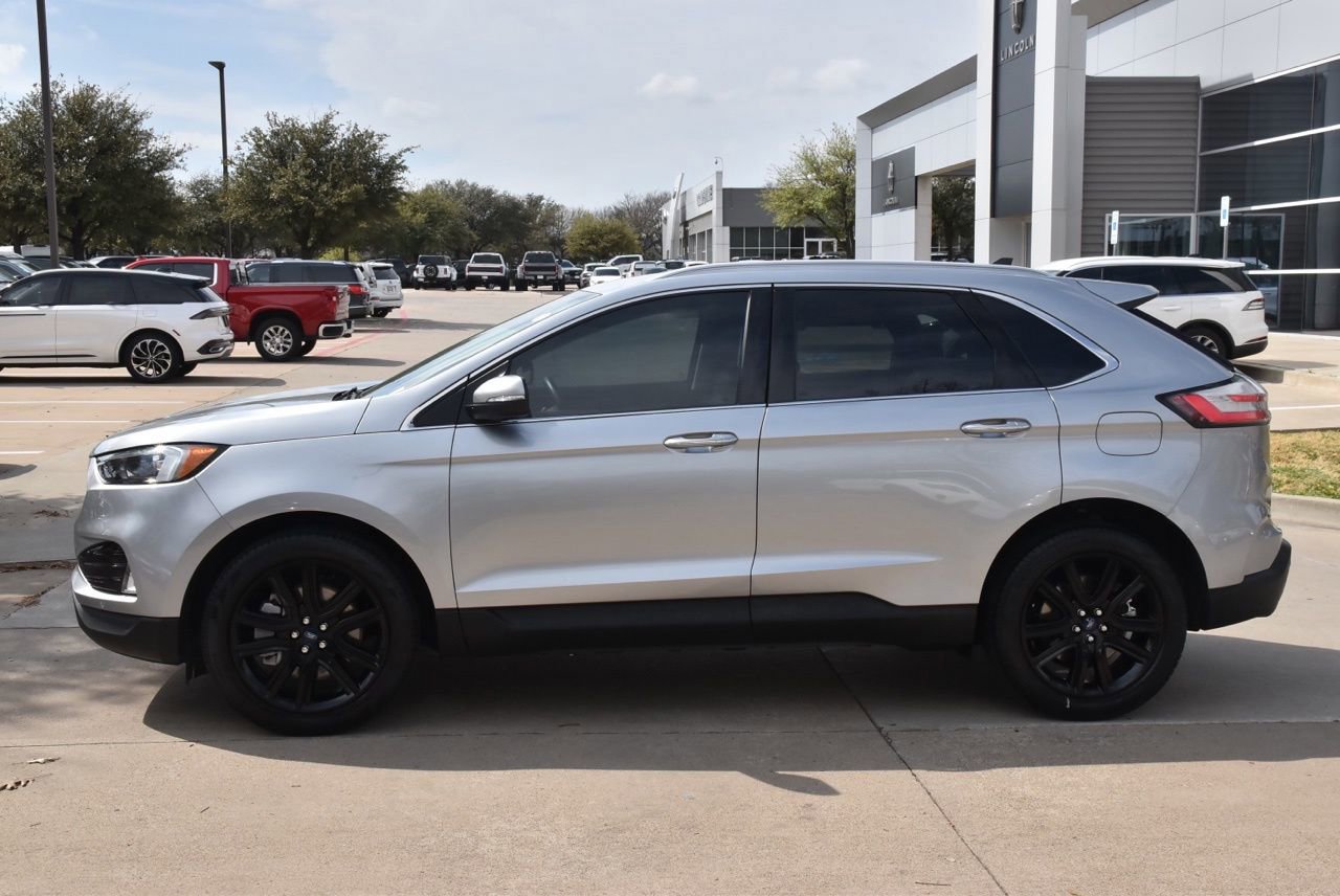 Certified 2022 Ford Edge Titanium image 4